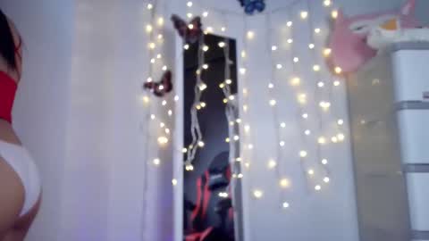 junovaughn online show from 09/28/25, 02:06