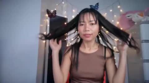 junovaughn online show from 10/01/25, 01:33