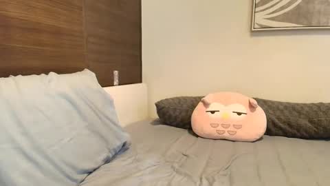 junovaughn online show from 11/25/25, 04:01