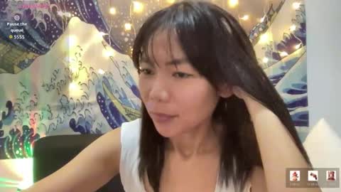 Snapshot of junovaughn chatting on 02/12/26, 01:17 junovaughn online show from 02/12/26, 01:17