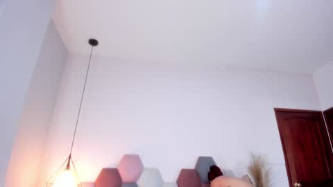 Snapshot of jupiterfoxxxx chatting on 01/31/25, 09:05 Jupiter Fox online show from 01/31/25, 09:05