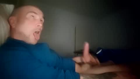 Snapshot of jurokplayer36 chatting on 10/17/25, 06:27 Yuri online show from 10/17/25, 06:27