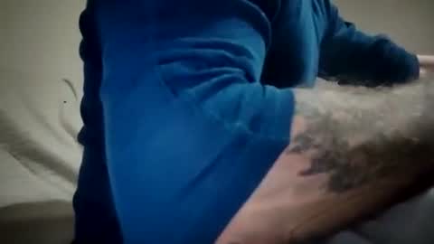 Snapshot of jurokplayer36 chatting on 10/26/25, 09:42 Yuri online show from 10/26/25, 09:42