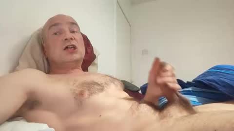 Snapshot of jurokplayer36 chatting on 11/06/25, 06:14 Yuri online show from 11/06/25, 06:14