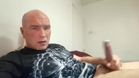 Snapshot of jurokplayer36 chatting on 11/08/25, 12:33 Yuri online show from 11/08/25, 12:33