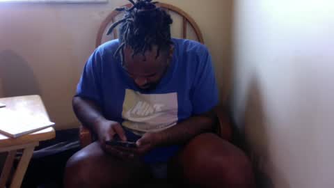 Snapshot of just2real chatting on 02/22/25, 08:20 Real online show from 02/22/25, 08:20