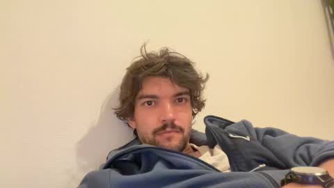 Snapshot of just_a_guy_with_a_big_cock chatting on 10/20/25, 07:25 just_a_guy_with_a_big_cock online show from 10/20/25, 07:25