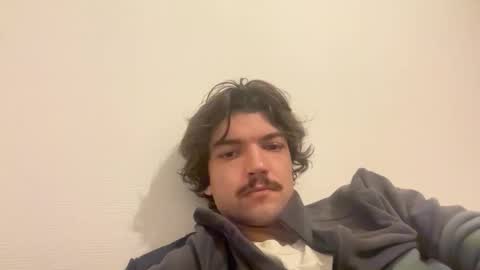 Snapshot of just_a_guy_with_a_big_cock chatting on 11/22/25, 08:52 just_a_guy_with_a_big_cock online show from 11/22/25, 08:52