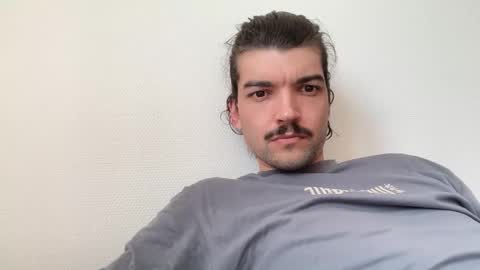 just_a_guy_with_a_big_cock online show from 03/21/26, 12:43