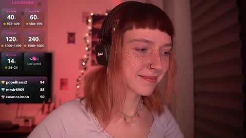 Snapshot of just_busking chatting on 12/11/24, 04:28 Julia online show from 12/11/24, 04:28