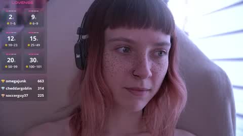 Snapshot of just_busking chatting on 02/20/25, 11:09 Julia online show from 02/20/25, 11:09