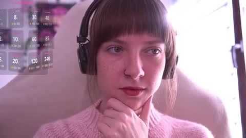 Julia online show from 10/02/25, 07:37