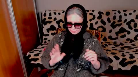 Nika and Mark online show from 02/11/25, 03:29