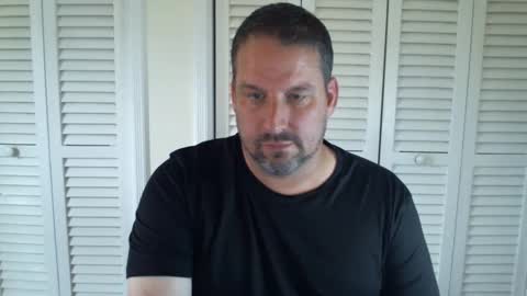 just_inside online show from 10/15/25, 02:17