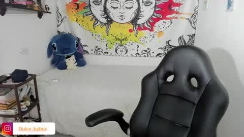 Sofia online show from 02/13/26, 05:42