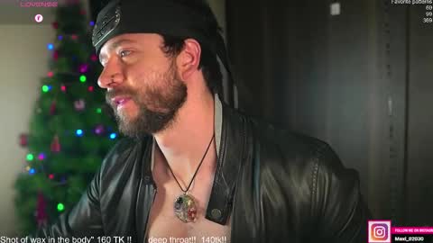 Maxi online show from 12/20/25, 12:29