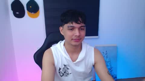 Snapshot of justagamerxxx chatting on 01/29/25, 07:46 Rhys online show from 01/29/25, 07:46