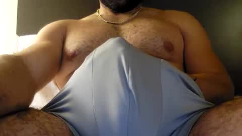 justaguy34527 online show from 10/22/25, 03:07