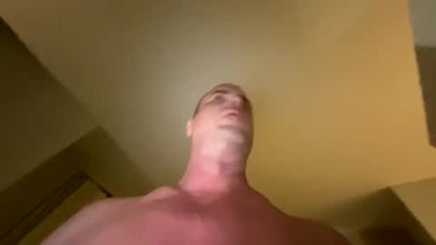 Snapshot of justaskforbiga chatting on 03/08/25, 05:17 Tohiptwoquit online show from 03/08/25, 05:17