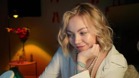 Alexa online show from 02/15/25, 12:26