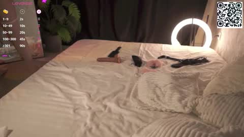 Snapshot of justbarbie chatting on 02/09/26, 12:09 Alexa online show from 02/09/26, 12:09