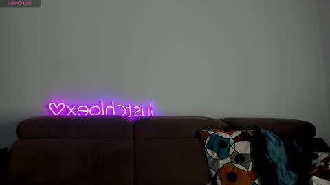 Chloe online show from 10/31/25, 07:09