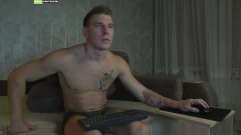 Snapshot of justdomixxx chatting on 10/17/25, 05:15 Domi online show from 10/17/25, 05:15