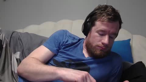 justformeandmyself1234 online show from 02/05/25, 09:40