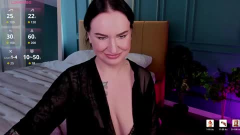 Miss Grace online show from 04/26/26, 07:39