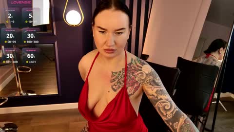 Miss Grace online show from 04/29/26, 07:56