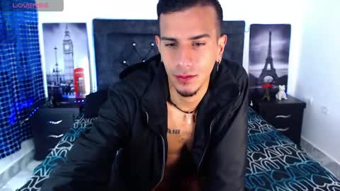 JUSTIN online show from 04/22/26, 06:42