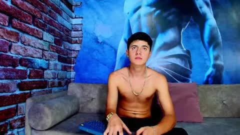 Justin Ortiz online show from 06/01/26, 06:42