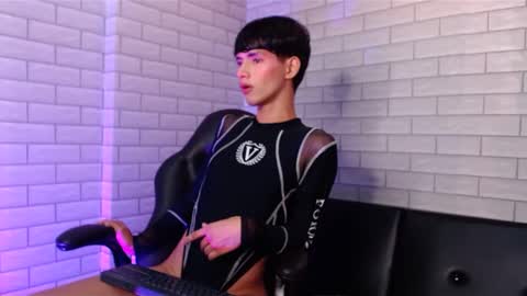 Justin online show from 03/07/25, 06:46