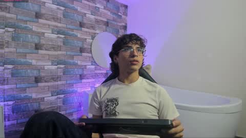  justin  online show from 04/01/26, 11:33