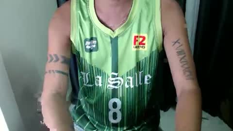 Snapshot of justin_urcuttieguy chatting on 02/17/26, 11:18 justin_urcuttieguy online show from 02/17/26, 11:18