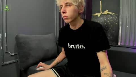 justTEEN online show from 05/16/26, 10:23