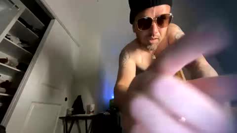 justindebondt202328563 online show from 10/10/25, 10:36