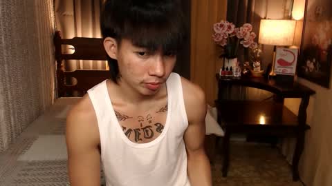 justine_hunk online show from 12/05/24, 12:44