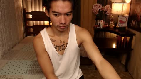 justine_hunk online show from 12/22/24, 11:33