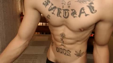 justine_hunk online show from 03/06/26, 05:31