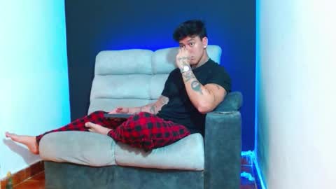 justinfuller_31 online show from 01/09/26, 06:31