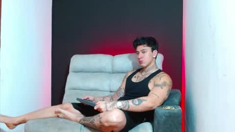 justinfuller_31 online show from 02/08/26, 06:55