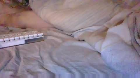 Snapshot of justinjodysarah957251 chatting on 02/26/26, 01:48 Techno Nymph online show from 02/26/26, 01:48