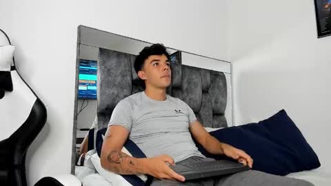 justinmorre online show from 03/05/25, 07:38