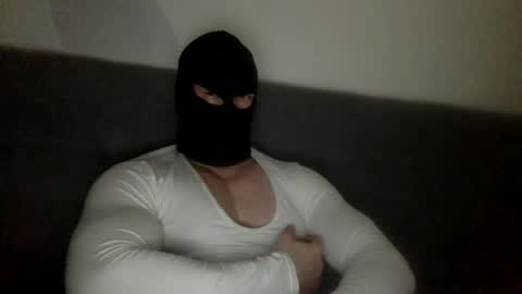 Snapshot of justinthealpha chatting on 12/18/25, 07:42 justinthealpha online show from 12/18/25, 07:42