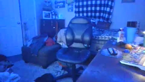 justintyme911128278 online show from 04/29/26, 06:17