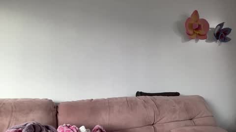 Jess online show from 04/17/26, 01:30