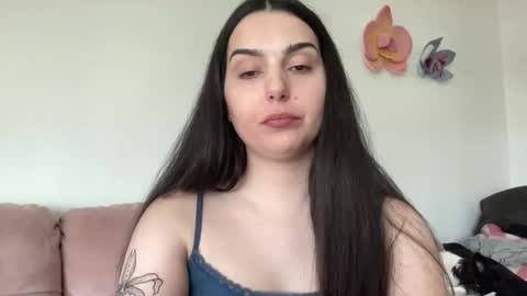 Jess online show from 04/18/26, 10:54