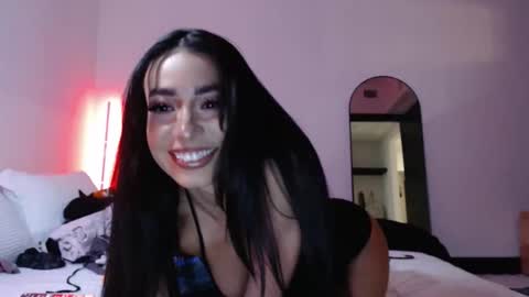 Snapshot of justjosi chatting on 05/21/26, 04:30 Josie online show from 05/21/26, 04:30