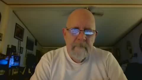 justlustagain online show from 02/18/26, 01:45